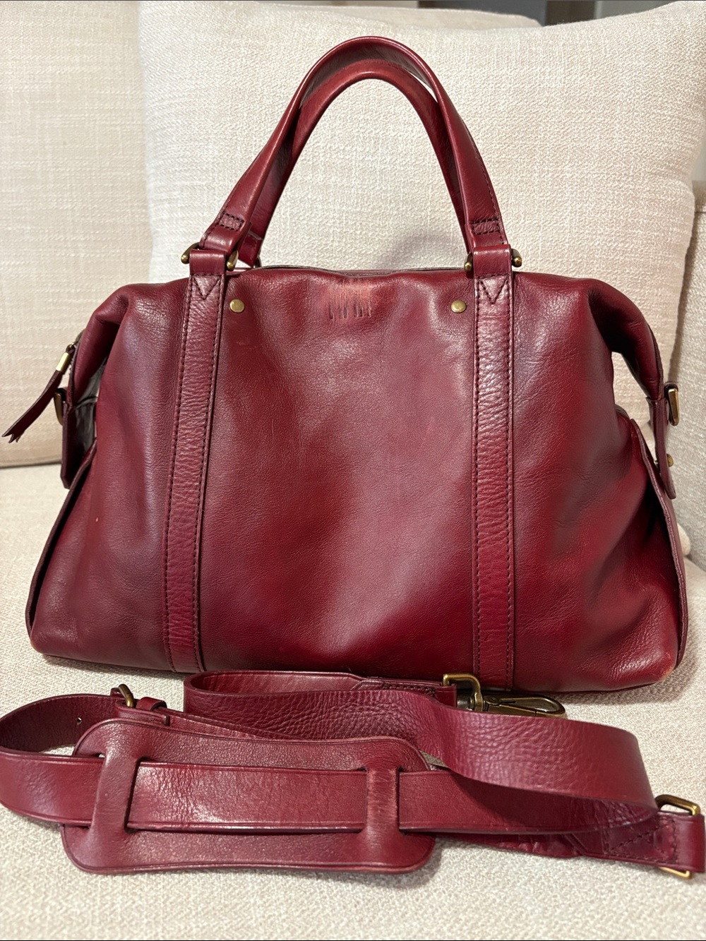 Madewell Glasgow Satchel in burgundy